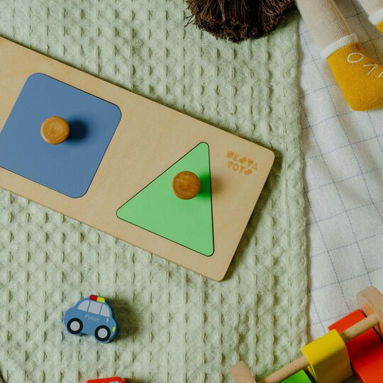 Montessori Wooden Shapes Knob Puzzle - Image 5