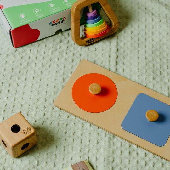 Montessori Wooden Shapes Knob Puzzle - Image 6