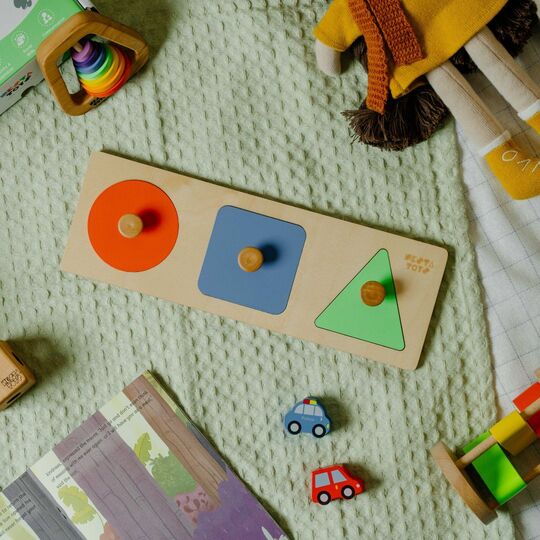 Montessori Wooden Shapes Knob Puzzle - Image 7