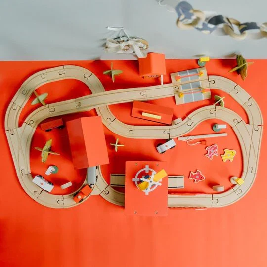 Train Track Toy Set with Vehicles (69 Pcs) - Image 9