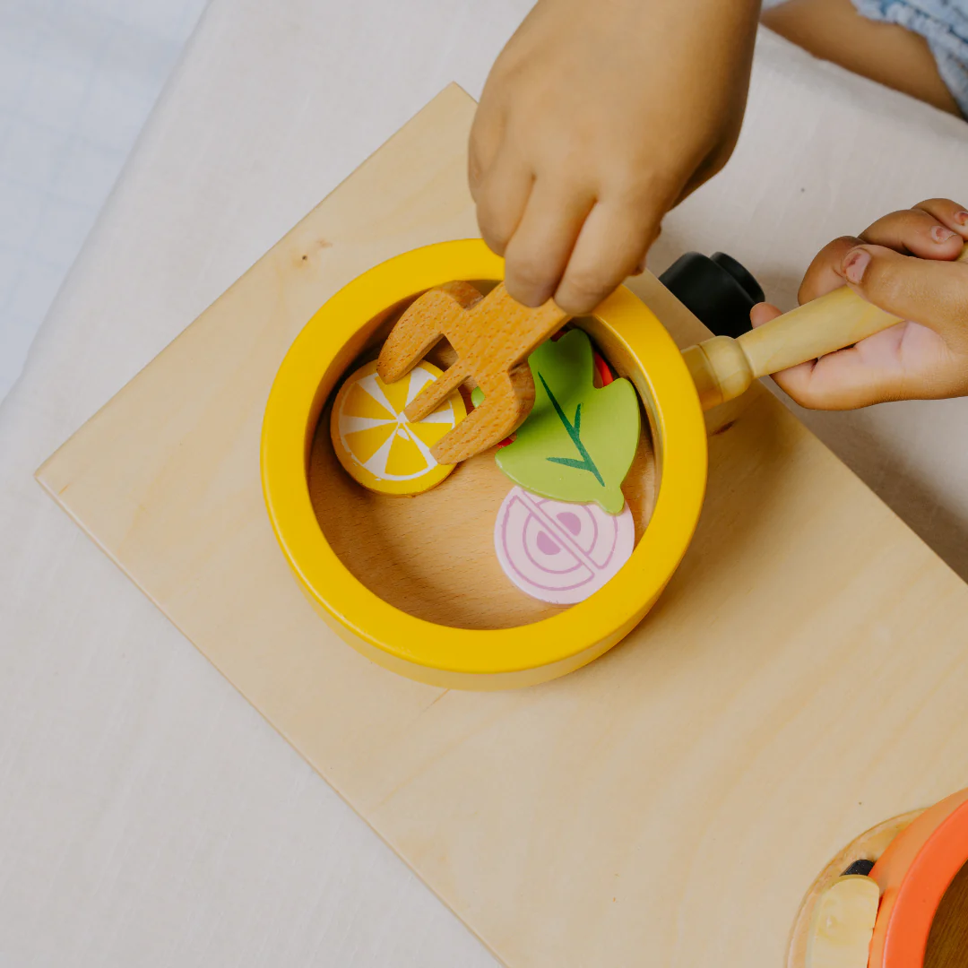 Wooden Gas Stove and Cooking Set Toy (10 Pcs) - Image 4